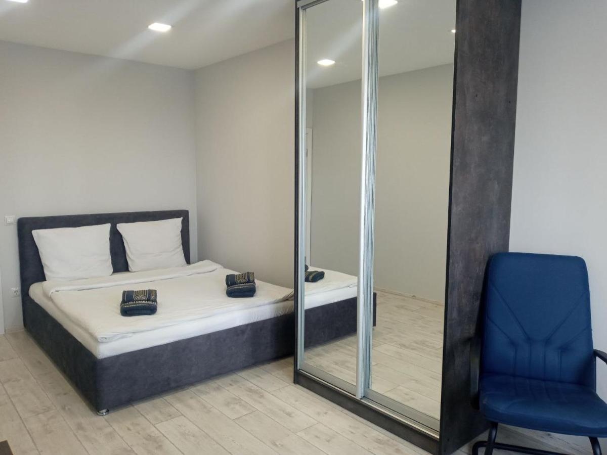 Як Вдома ! Apartamento Uzhhorod Exterior foto
